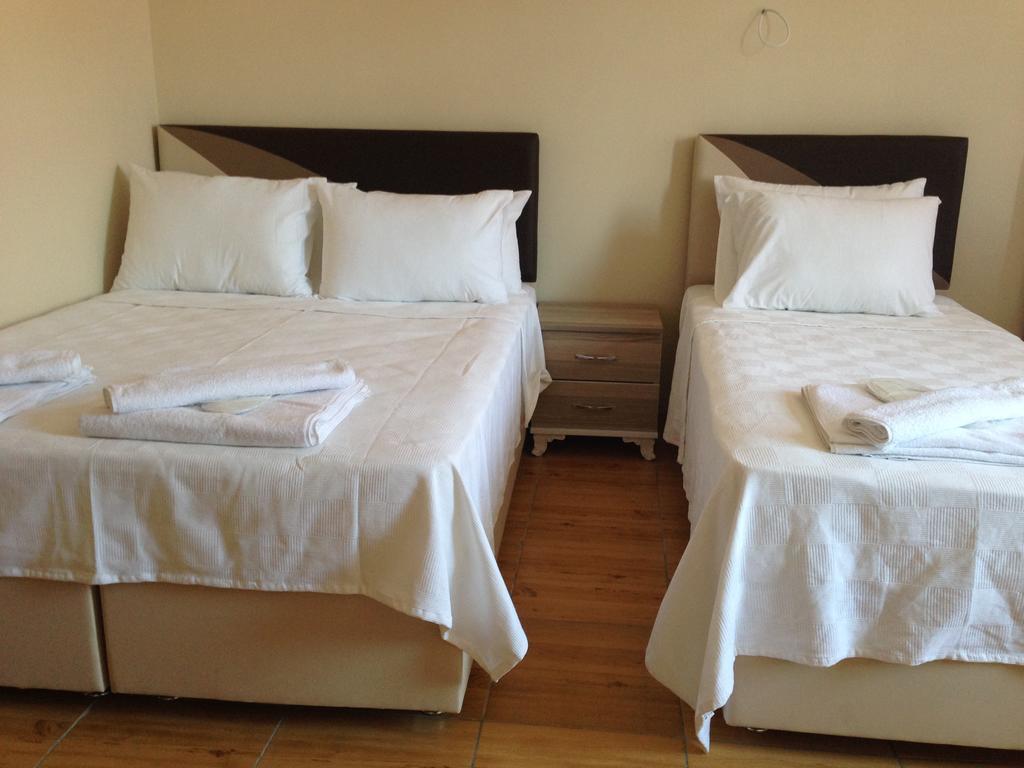 Otel Goeruer 3*