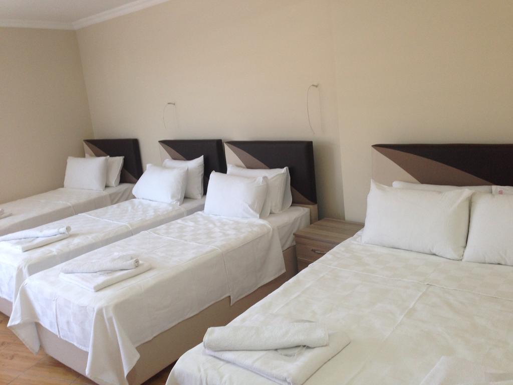 Goeruer Otel