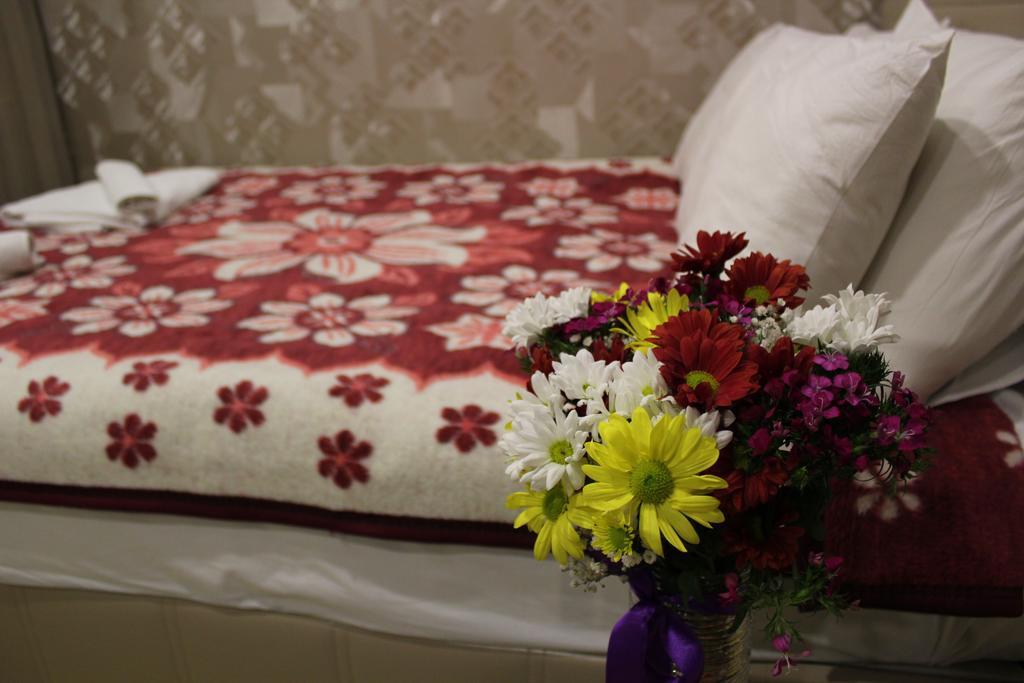 Goeruer Otel