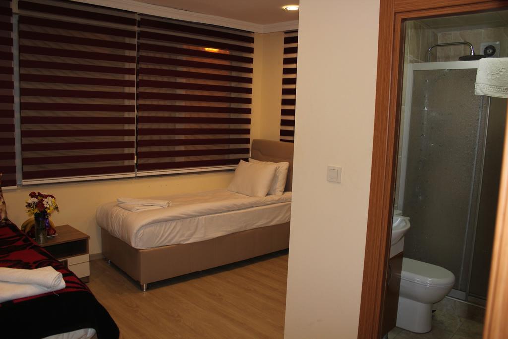 Goeruer Otel